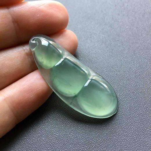 高冰种晴水飘花翡翠福豆 商品图7