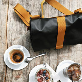 未行原创潮品防水可拆卸休闲包             Tide Triang  Pouch