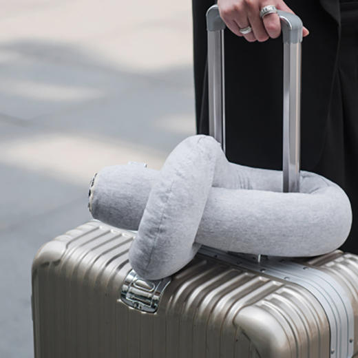 未行原创棒棒糖乳胶颈枕-梦境灰（美丫猫联名款）                             Lollipop Pillow Meiya Cat 商品图3