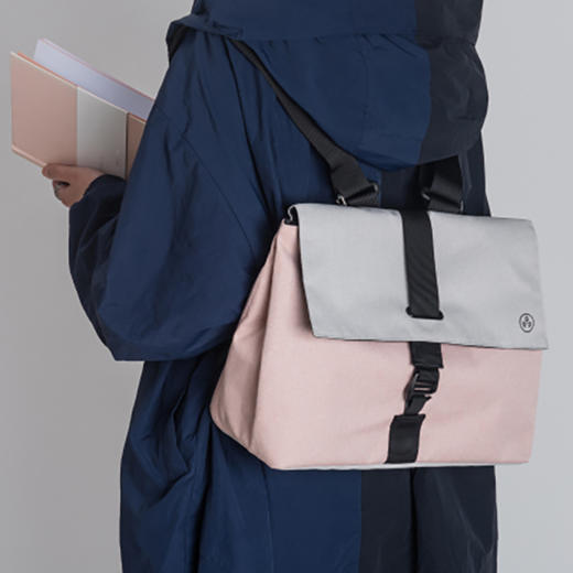 未行原创潮品防水变装折叠休闲包-S号                Tide Square Backpack 商品图2