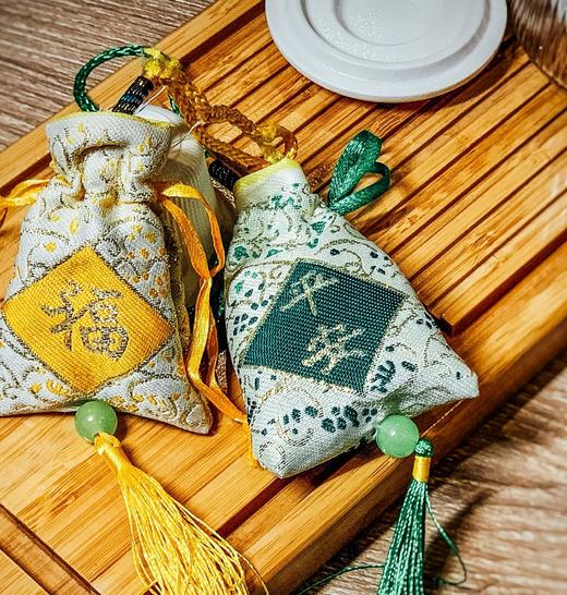 道家古方"避瘟散"-三和清风药香囊