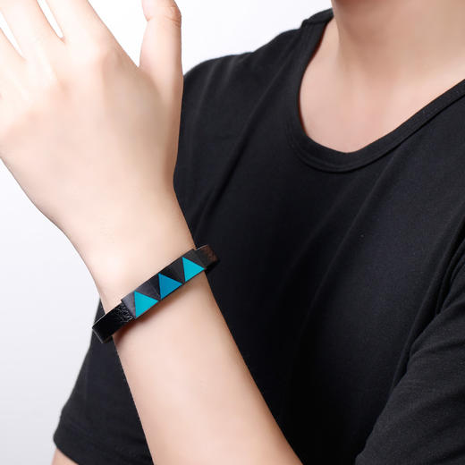 《初音未来》miku真皮概念手链手环 包邮