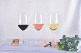 如何观察葡萄酒的颜色