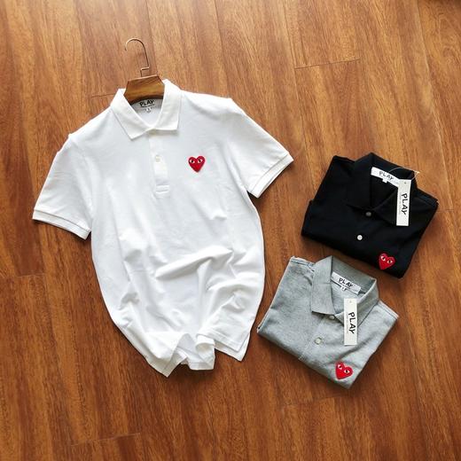 点此购买 川久保玲男女款红心翻领polo衫 83 137940