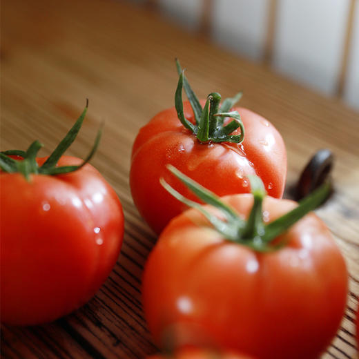 若谷的餐桌 自然熟成沙瓤水果番茄 4.5斤包邮 基地直发 商品图0