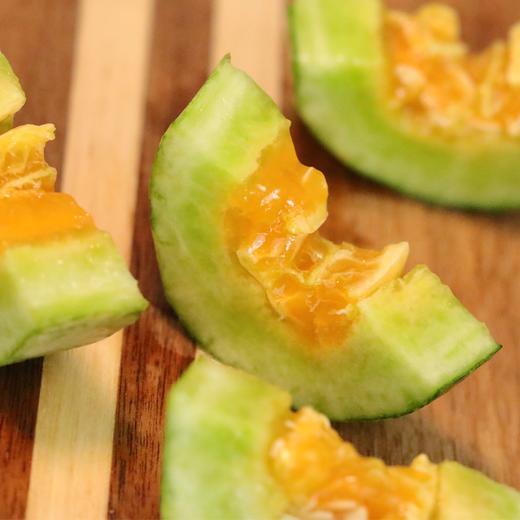 【羊角蜜瓜】皮薄肉脆 汁水丰盈 瓜香阵阵 味甜如蜜 形似羊角 香气怡