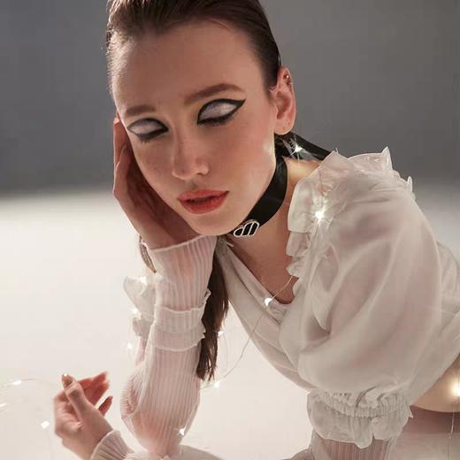 露台LOVEONTERRACE 捆绑之心施华洛世奇钻饰丝带choker捆绑颈带 商品图2