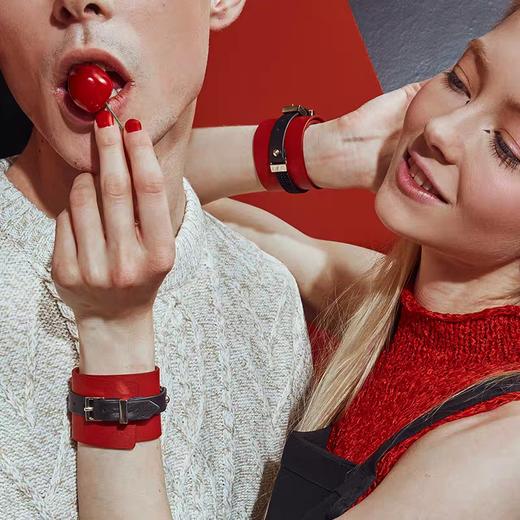 露台LOVEONTERRACE 魔法手链铐黄铜镀黄金配件进口牛皮三股绳双层粗手环 商品图2