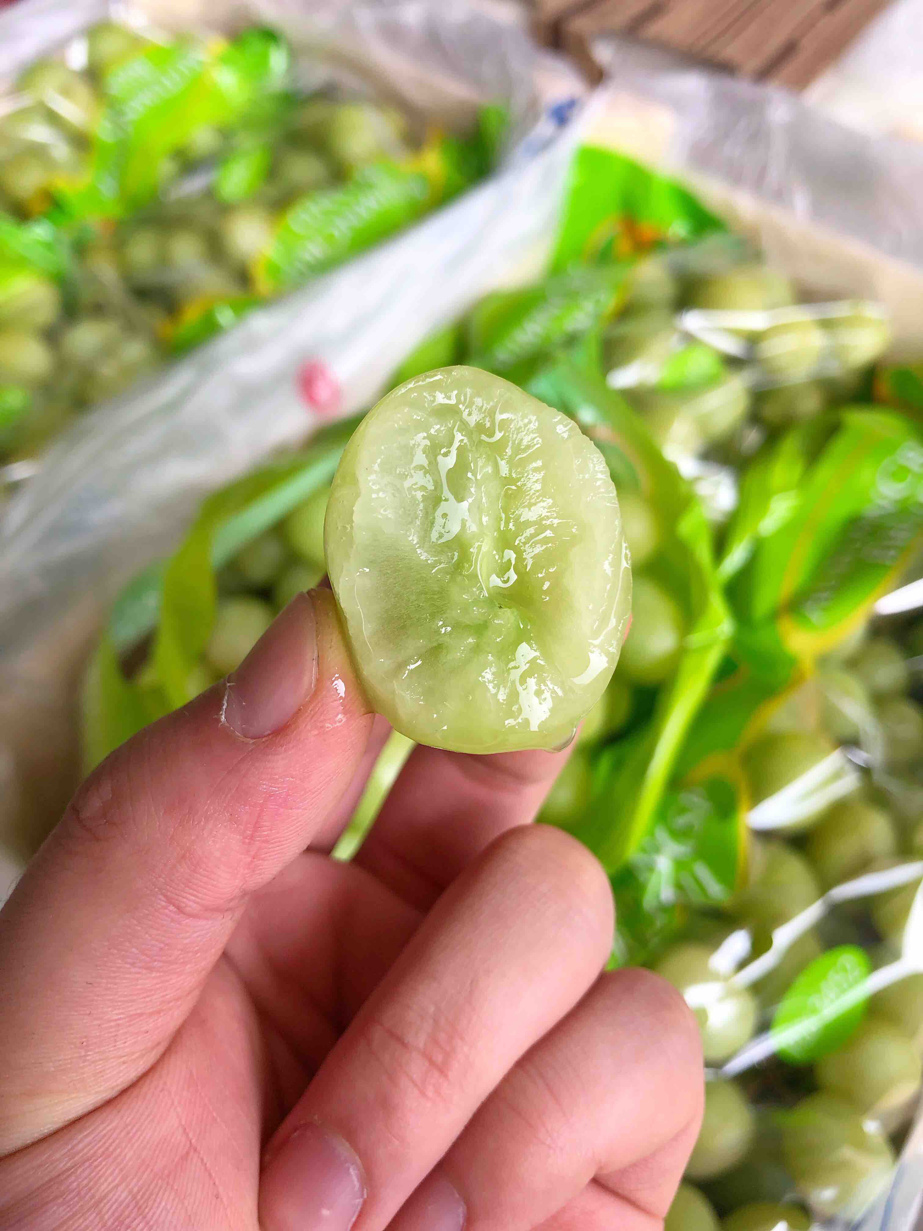 掌柜力荐款澳洲秘鲁甜地球无籽青提口感极致甜甜而不腻清新爽口人见人