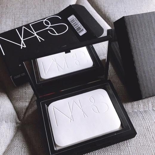 【门店直发】NARS纳斯裸光透明色蜜粉饼10G 商品图3