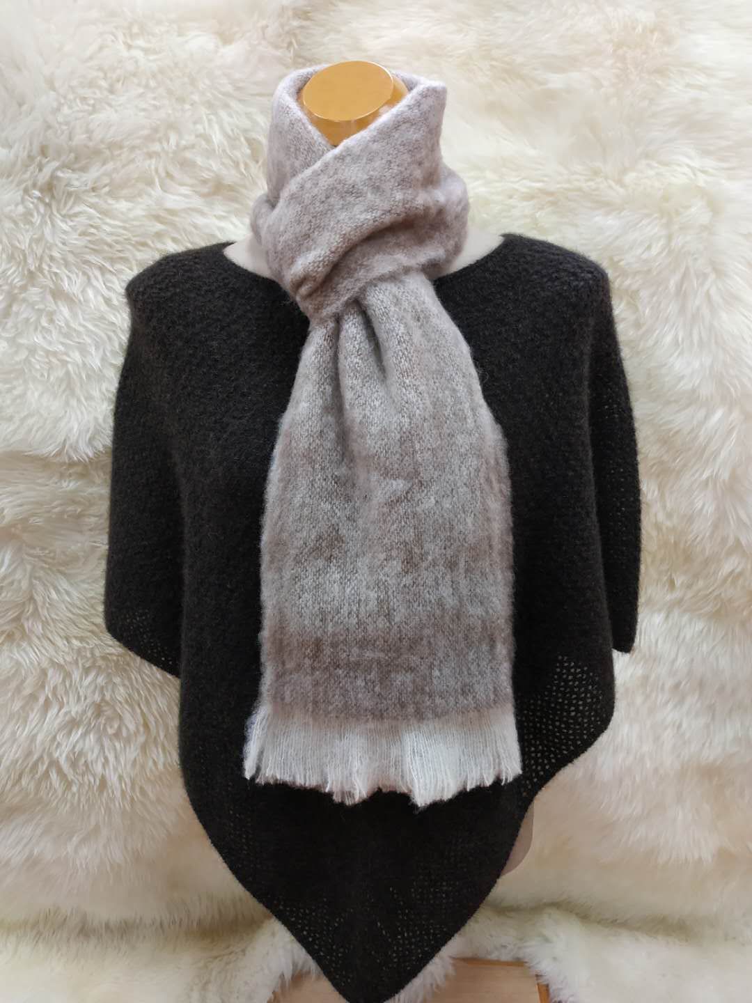 新西兰羊驼绒环保染色围巾