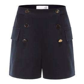浅金饰扣短裤