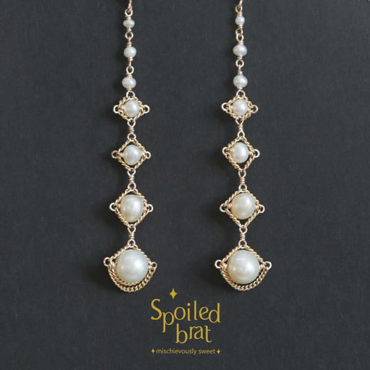 spoiledbrat jewelry凡尔赛系列渐变珍珠耳环 商品图0