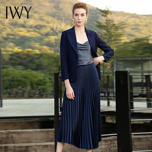 IWY/藏青色西装外套百褶裙套装C357+201030S4 商品图3