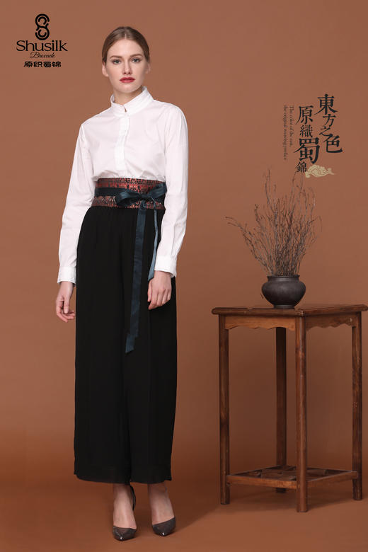 S17002-1女士立领长袖白衬衫 商品图2