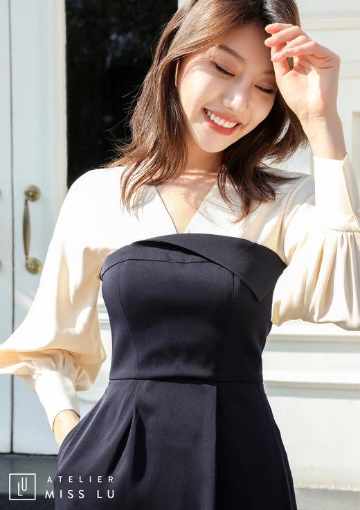 AtelierMissLu / Estrella-典雅蓝白拼色收腰修身裙 商品图12