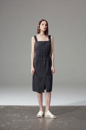 飘带吊带连衣裙