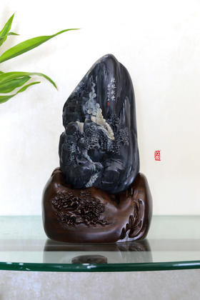 和田玉（青花）独籽摆件--疏林秋晚（孙有庚）2220g