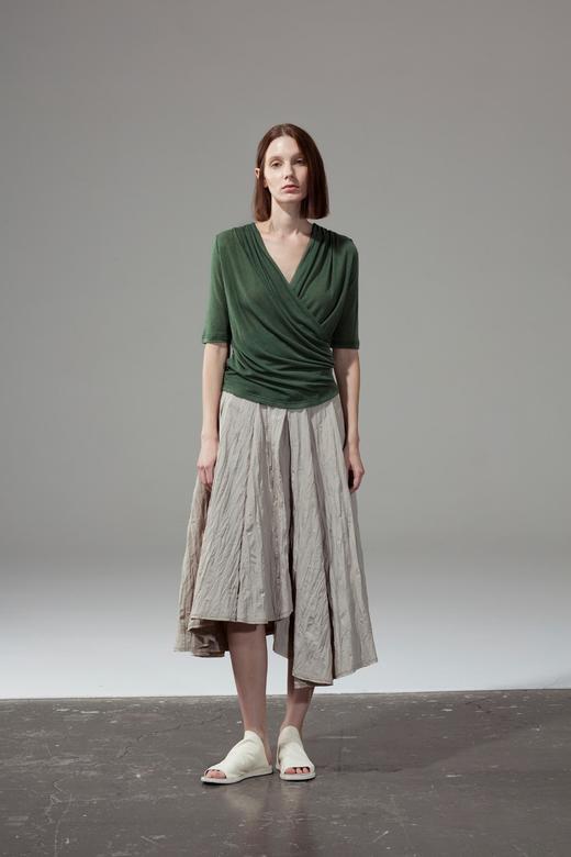 不对称褶皱半身裙 商品图0