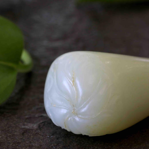 和田玉（白玉）独籽把件—一花一世界 85.611g 商品图1