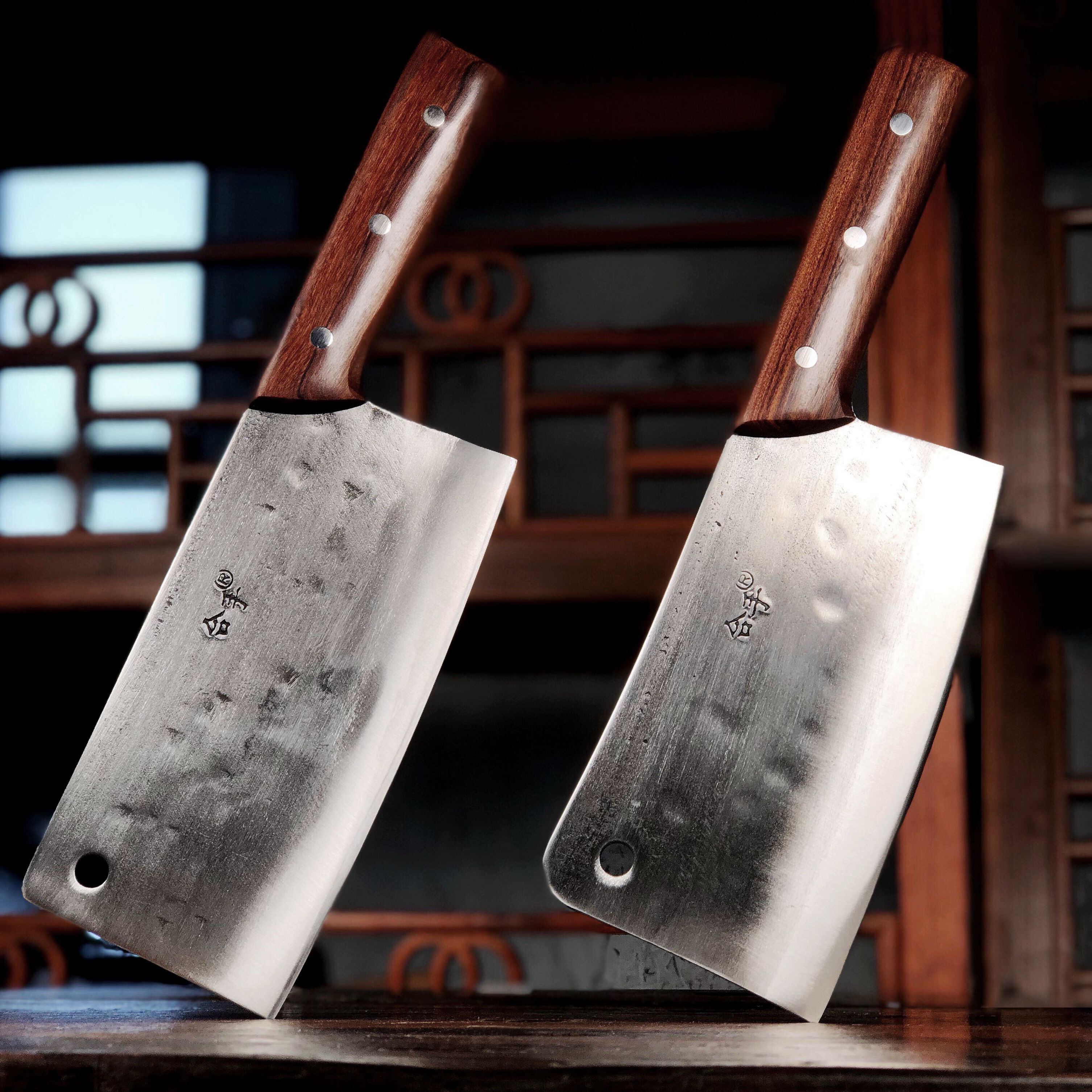 削铁如泥,香港食神推荐,纯手工锻打中华家刀,拿铁铁器合手菜刀,s1文式