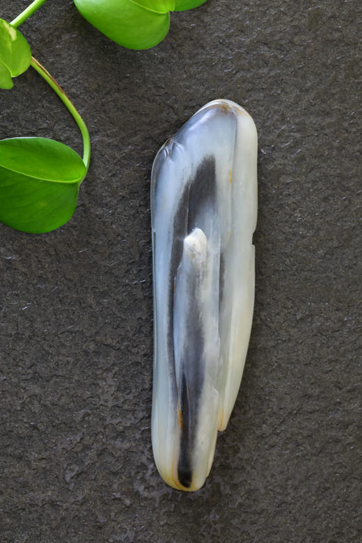 和田玉（青花）独籽摆件--悟（邱启敬）625g 商品图1