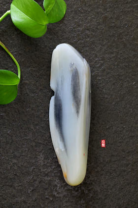 和田玉（青花）独籽摆件--悟（邱启敬）625g