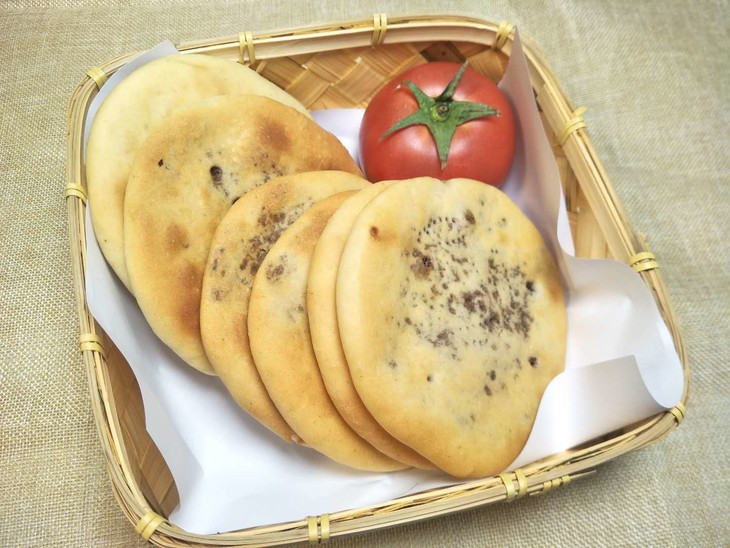 顺丰包邮 敦煌沙枣饼 麦香十足 内馅香甜 真正西北的味道 回味无穷