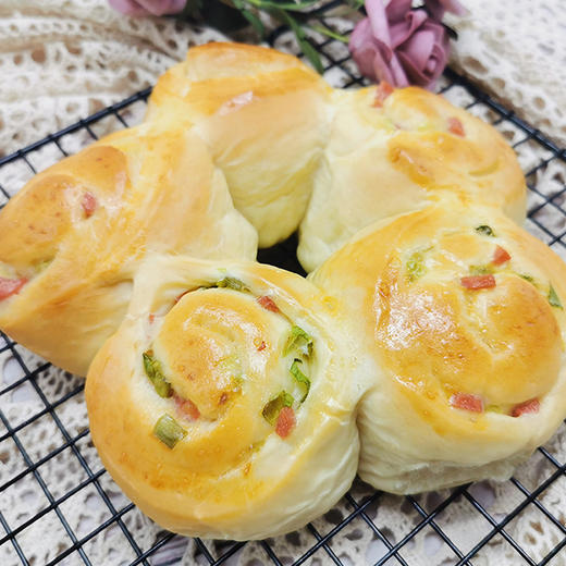 【恋恋烘焙】香葱火腿面包 商品图1