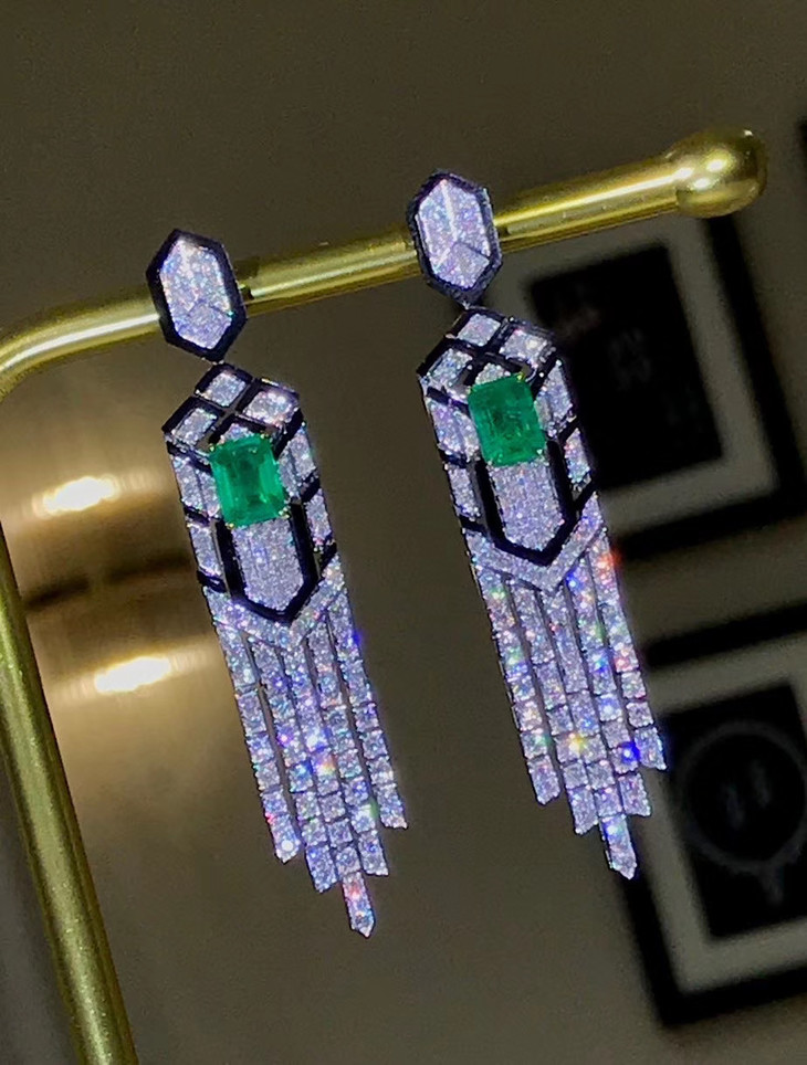 【设计款-祖母绿耳环】别致古典的祖母绿耳环,特征强烈的art-deco风格