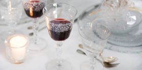 寻觅葡萄酒中的黑色水果香气