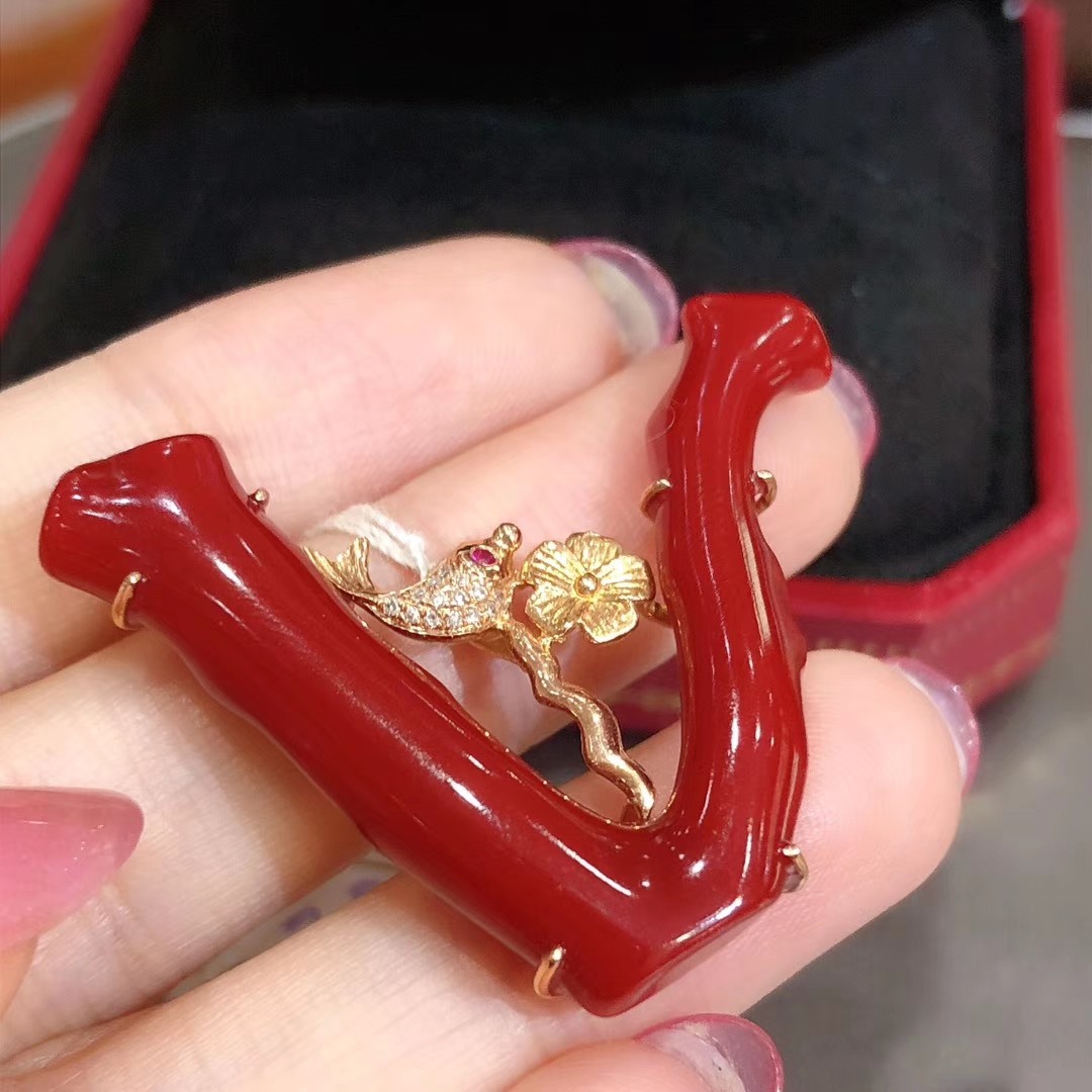 血红吊坠】精品无暇高品质日本aka牛血红珊瑚树枝吊坠,18k金钻石镶嵌