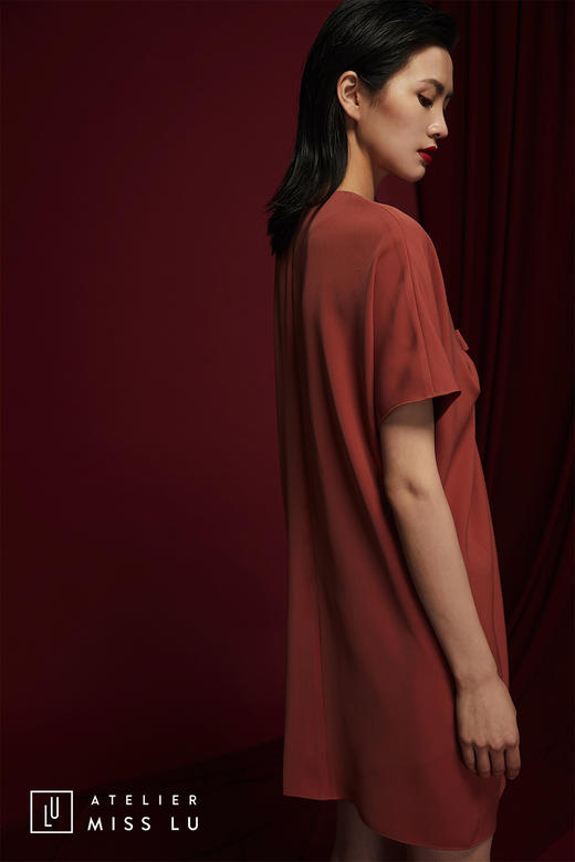 AtelierMissLu /Martin-肉桂橘V领蝴蝶结褶皱连身裙 商品图4