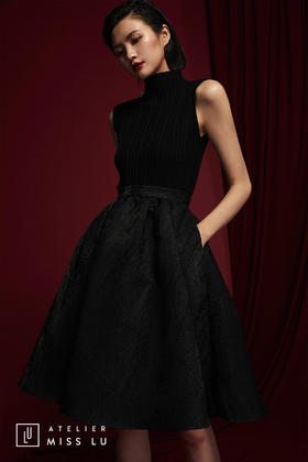AtelierMissLu /Paz-黑色肌理褶皱半裙