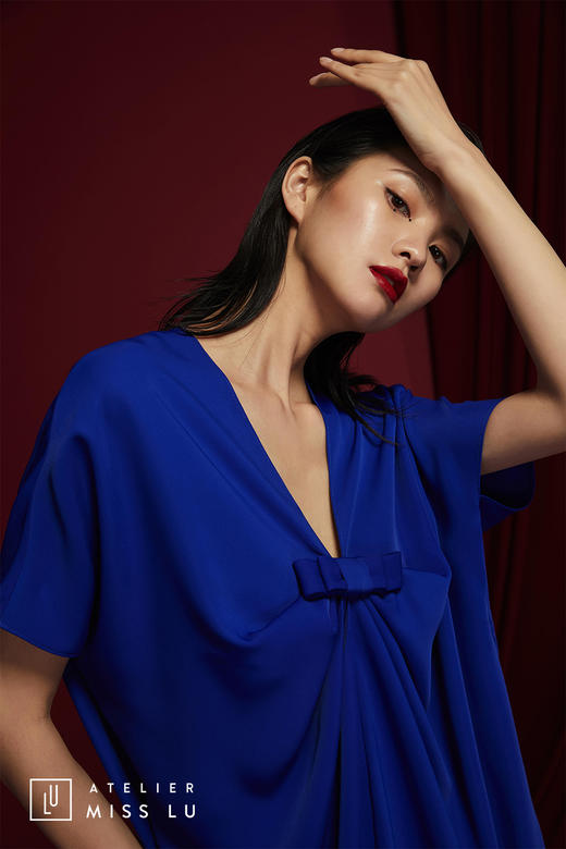 AtelierMissLu /Oro-电光蓝V领蝴蝶结褶皱连身裙 商品图5