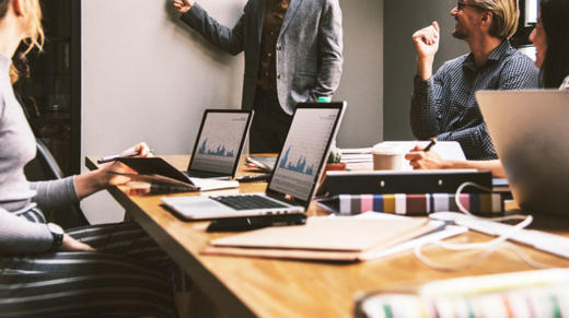 NO.3 - 职场中最重要的事 商品图0