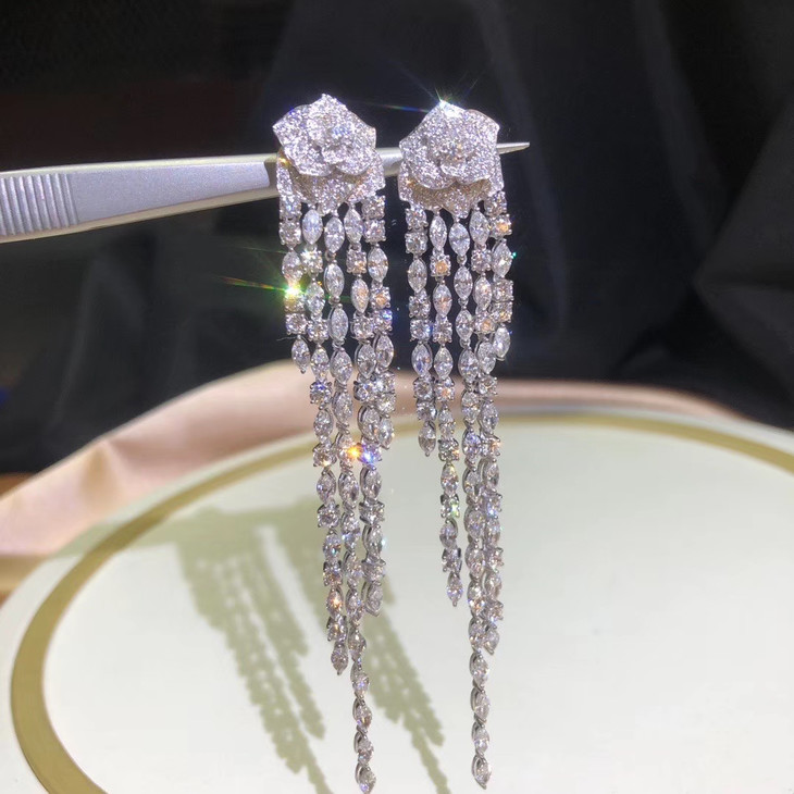 【大牌款钻石耳环 】18k马眼钻石流疏款钻石耳坠! 总重:18.