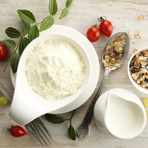 F 【礼盒装】荷兰乳牛中老营养奶粉800g+Buzzland麦卢卡混合蜂蜜250g（新老包装随机） 商品图8