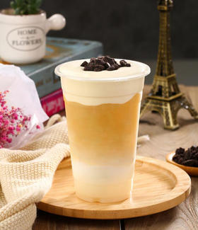 水果酸奶果昔/奶昔：香蕉奶昔（冰700ml）