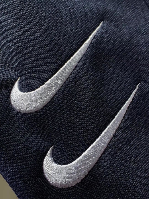 点此购买耐克男女双钩子休闲卫裤sp141482