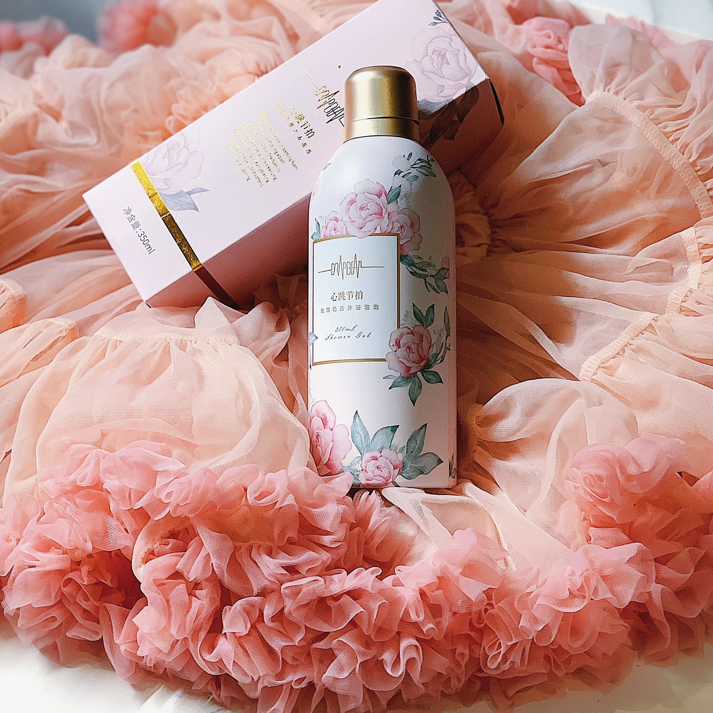 玫瑰奶盖沐浴露媲美千元香水洗澡留香8小时
