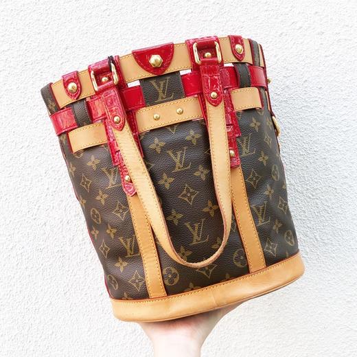 lv路易威登 限款量老花拼红色漆皮水桶包