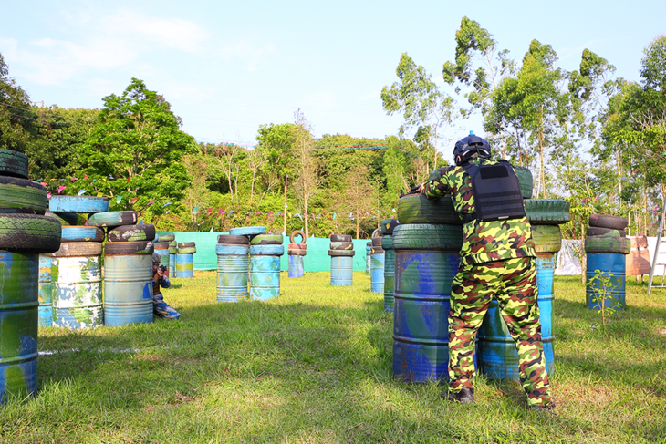 8元/位玩到嗨!龙腾山庄真人cs约起!镭射/水弹/橡胶弹任选!