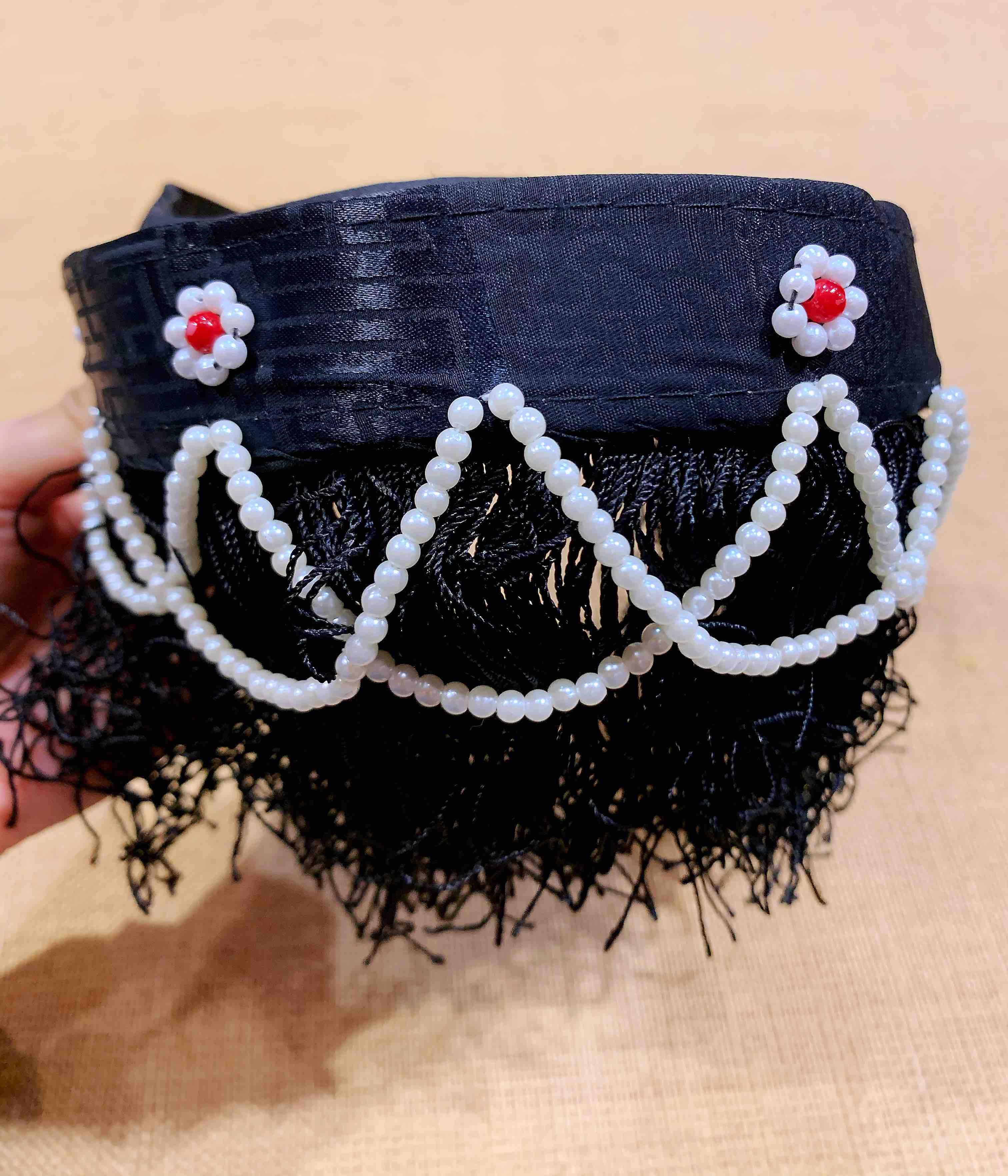 尼泊尔手工断法帽古萨里帽带珠款 黑色