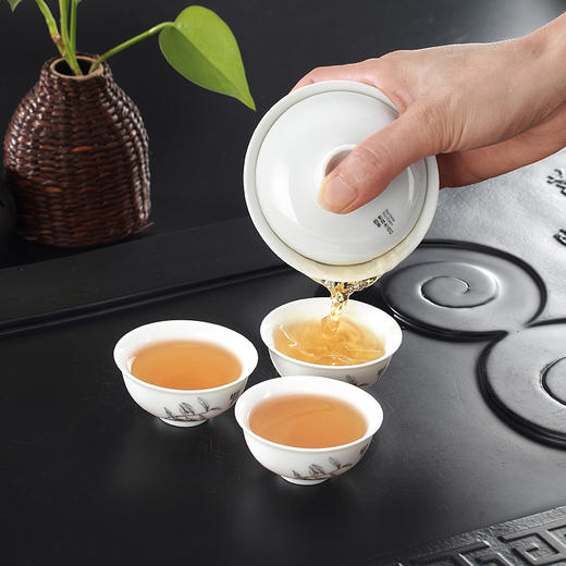 凤凰展翅礼盒红 商品图5