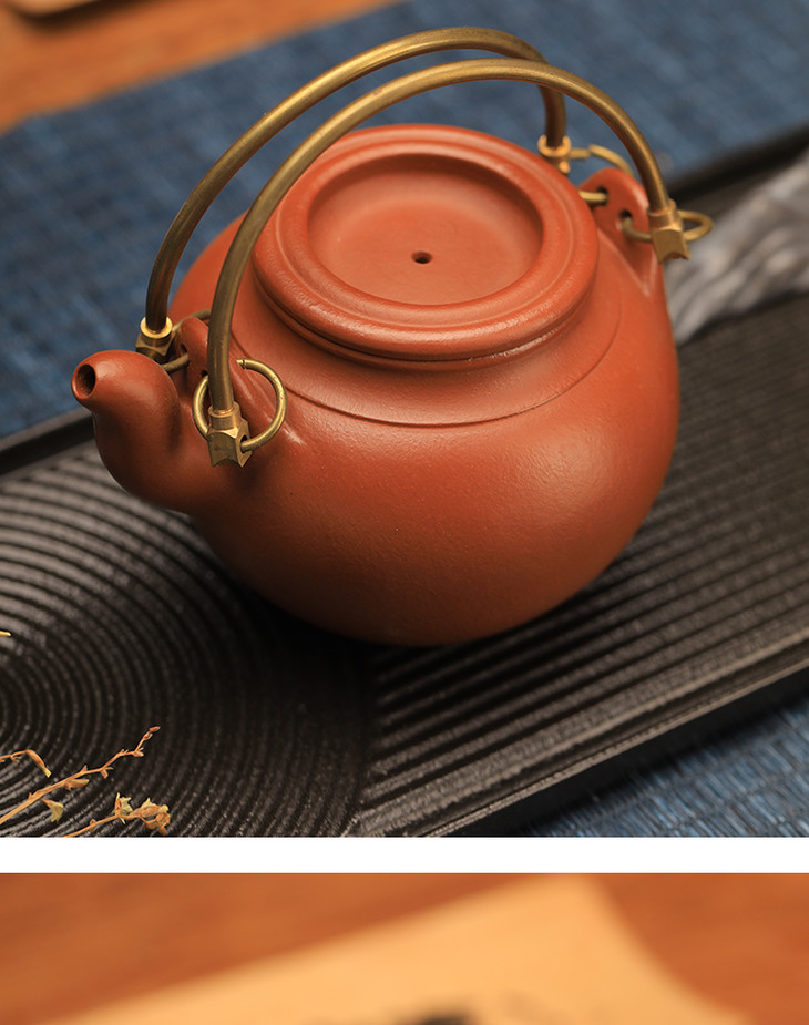 「大唐红」一粒珠提梁紫砂壶