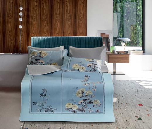 【巴富乐】在水一方 商品图1