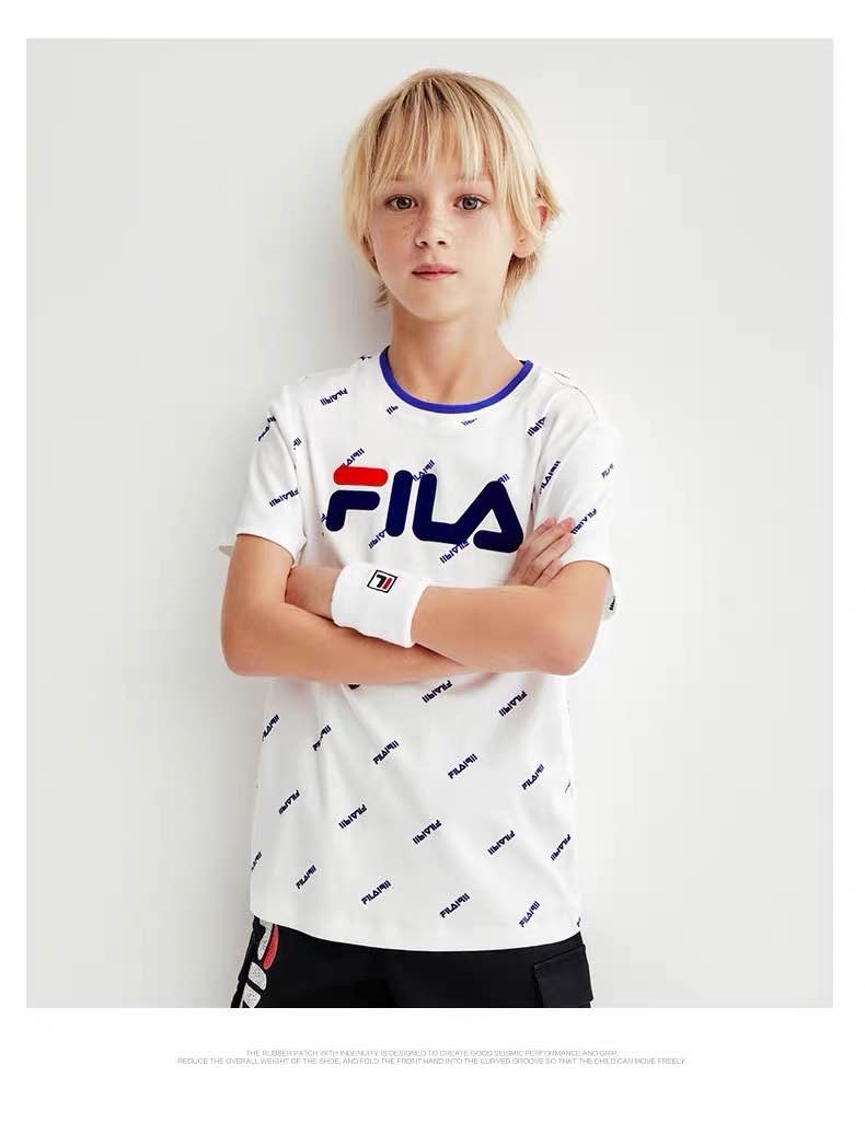 斐乐儿童针织t恤