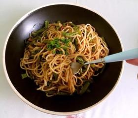 砂锅豆角焖面