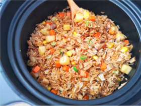 香菇土豆焖饭